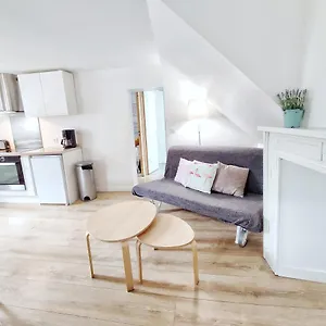 https://lescale-cocooning-t3-centre-ville.midi-pyreneeshotels.com